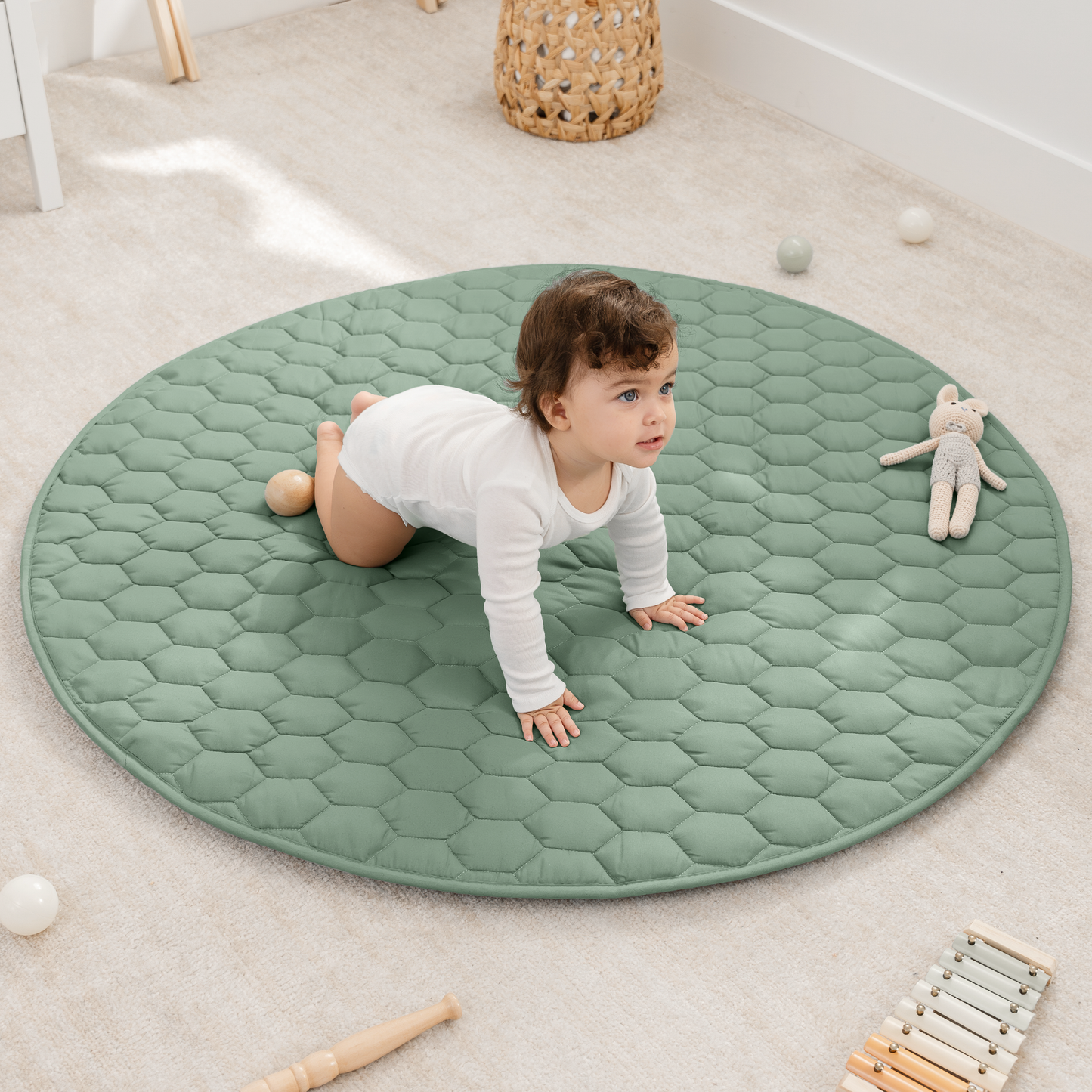 Play Mat with Non-Slip Bottom in Fern