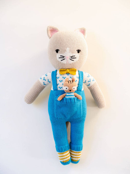 18" Claude the Cat with 3" Mini Carlton the Squirrel