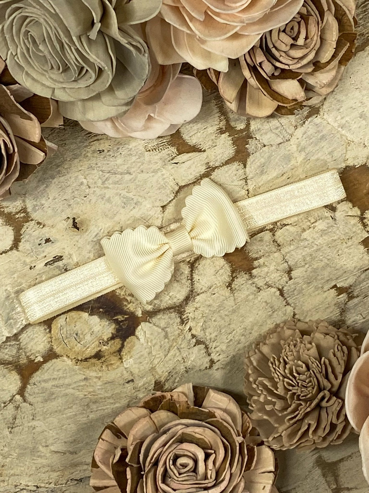 Bitty Scalloped Bow - Headband - 2.5"