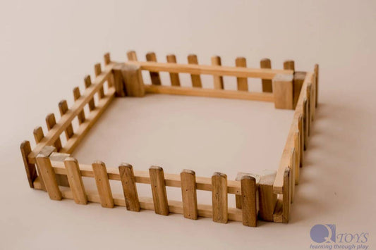 Wooden Fences (Set of 4)