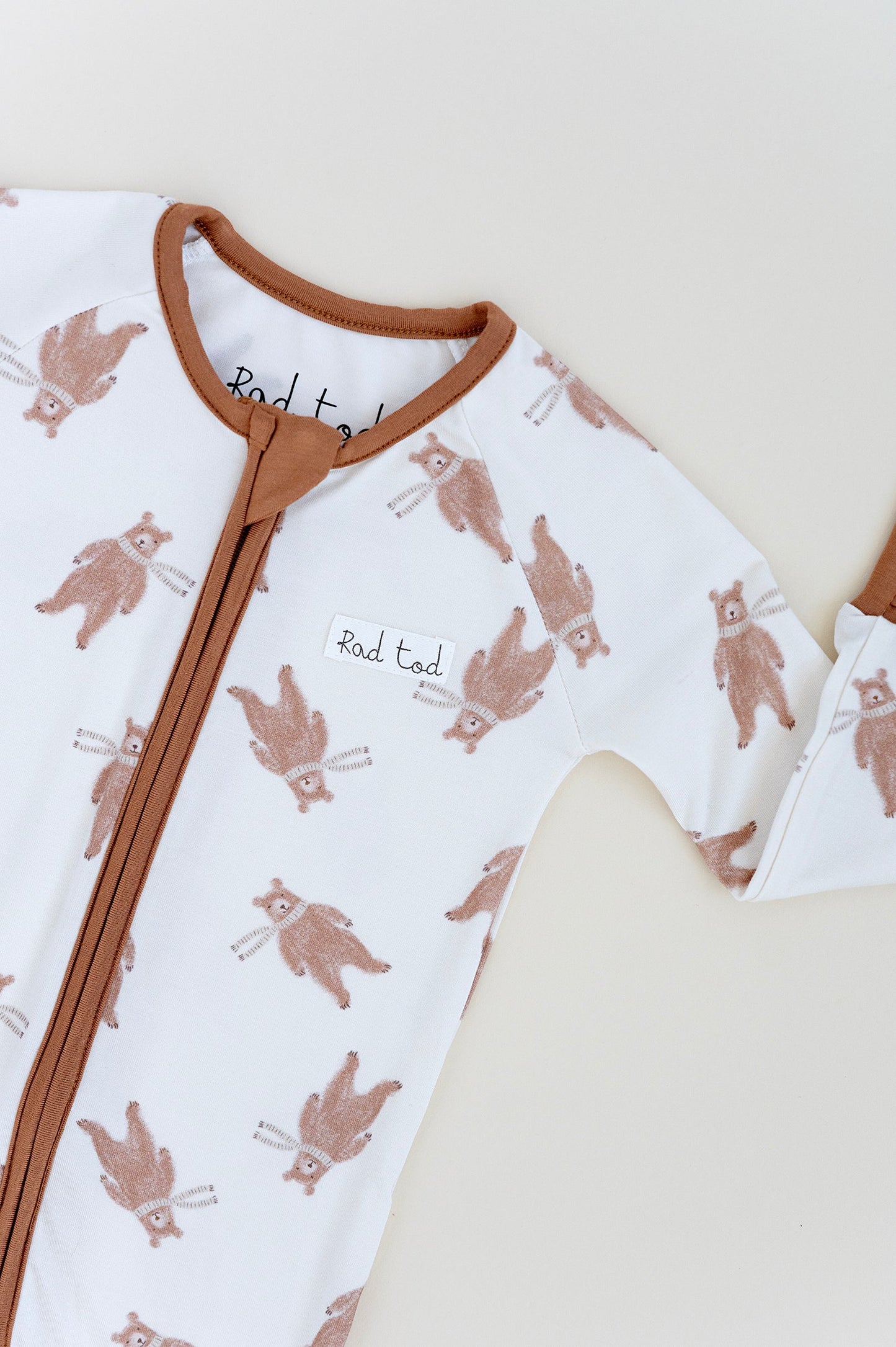 BAMBOO - COZY BEARS ONESIE