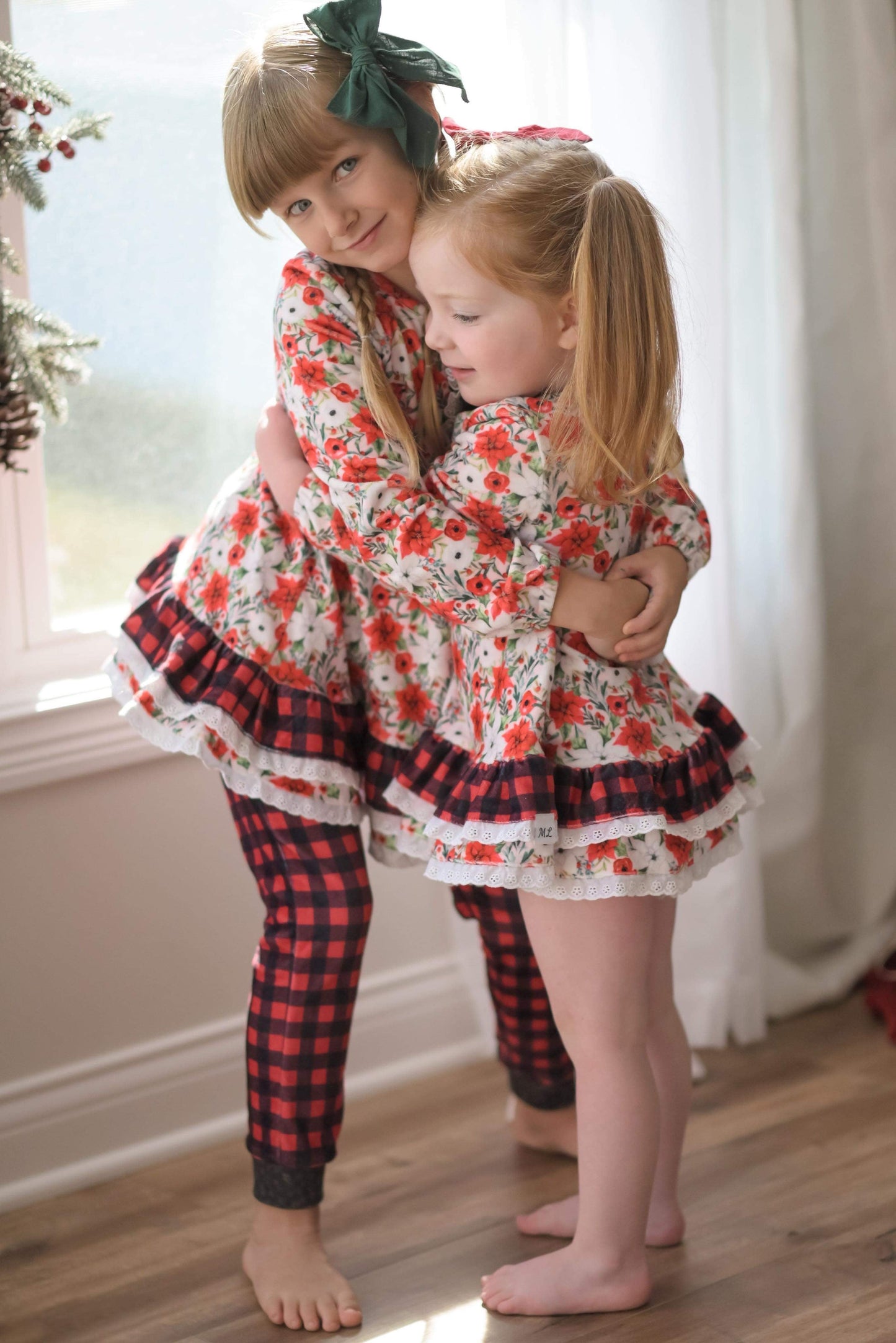 Poinsettia Holly Berry Girls Tunic Cozy Set
