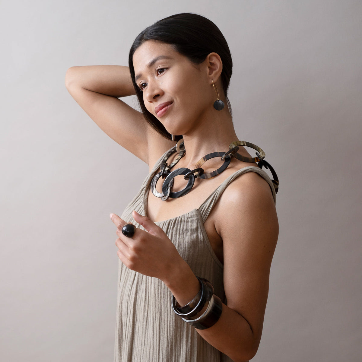 Oval Horn Chain Necklace