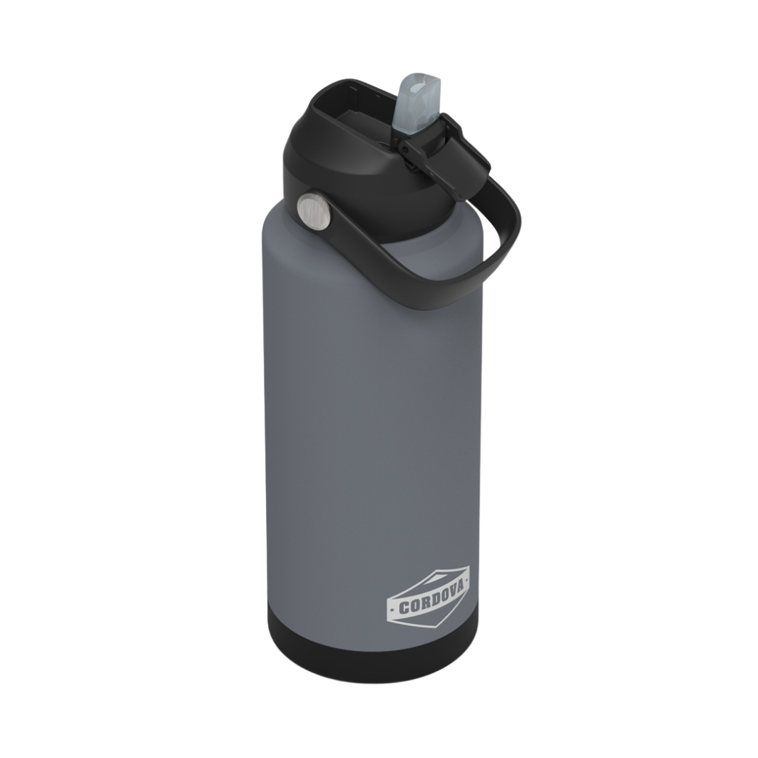 Crest Trailhead Class™ 32 oz Bottle