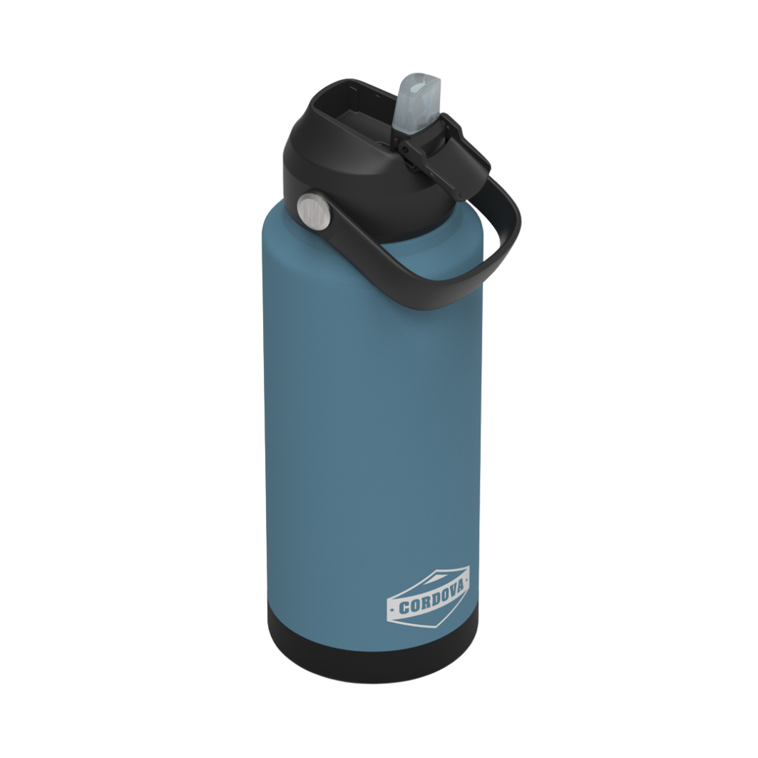Crest Trailhead Class™ 32 oz Bottle