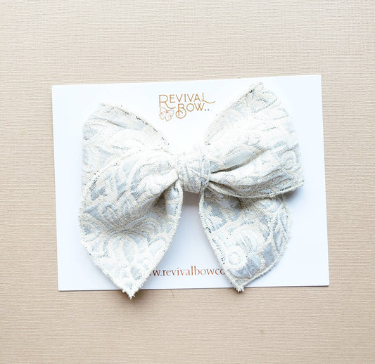 Fable Bow • Silver Floral
