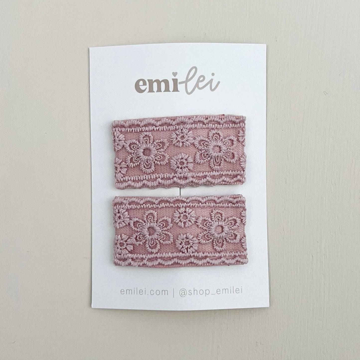 Lace Hair Clip(s) - Mauve