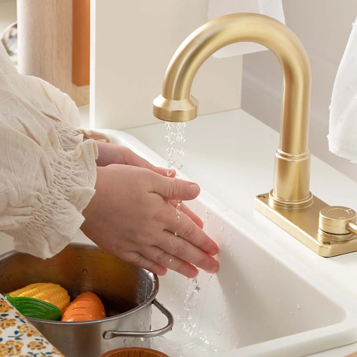 Tiny Land® Play Kitchen with Running Water - Iconic Aqua Kitchen in Cream