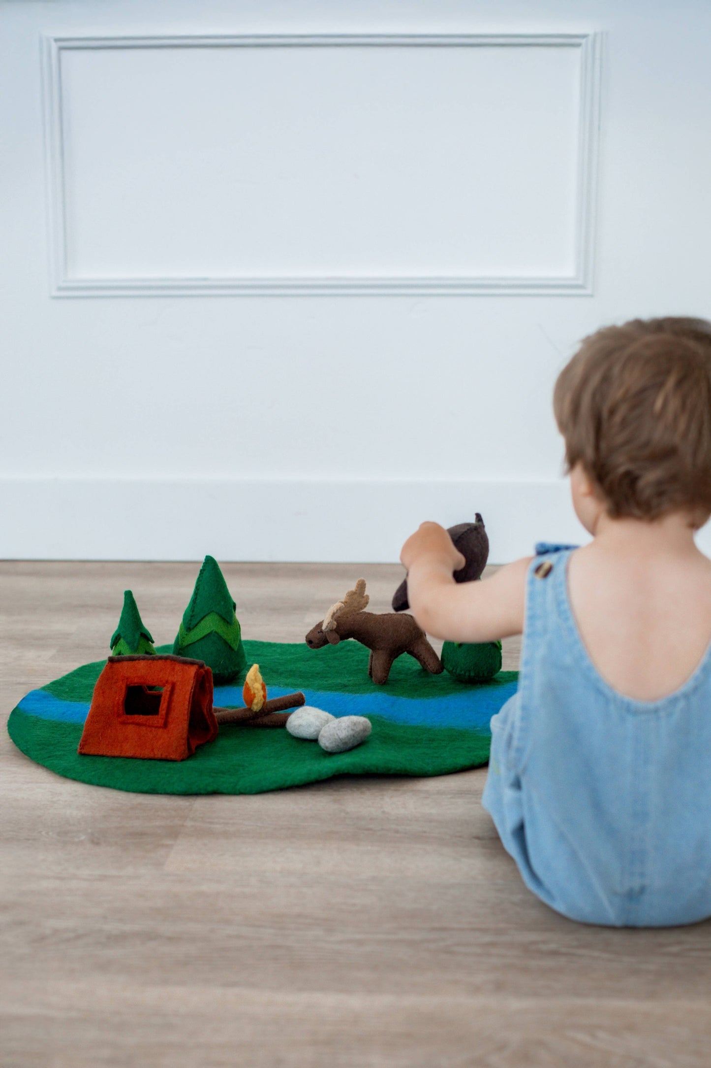 Woodland Camping Play Mat + Toys