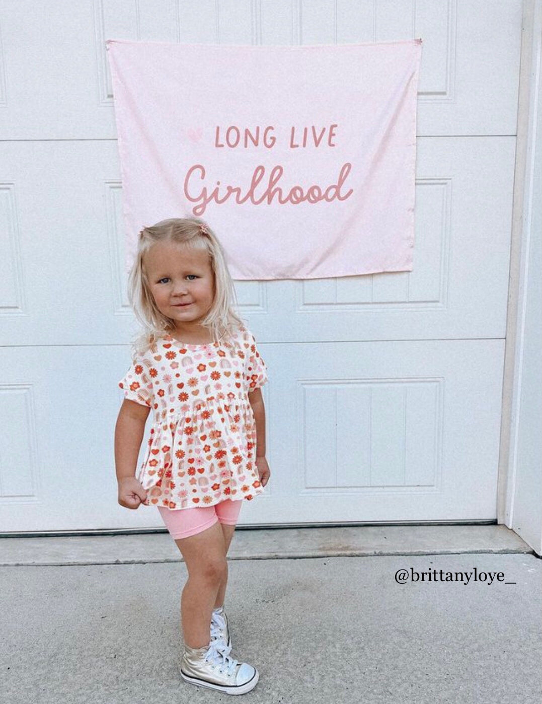 {Petal Pink} Heart Long Live Girlhood Banner
