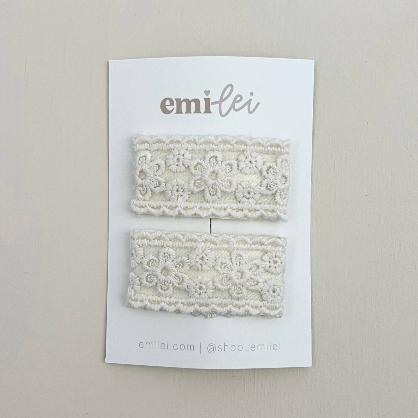 Lace Hair Clip(s) - Ivory