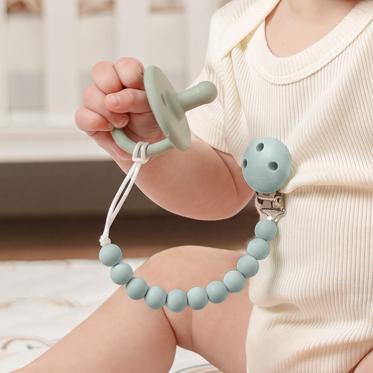 Pacifier Clips in Earth Green, 2 Pack