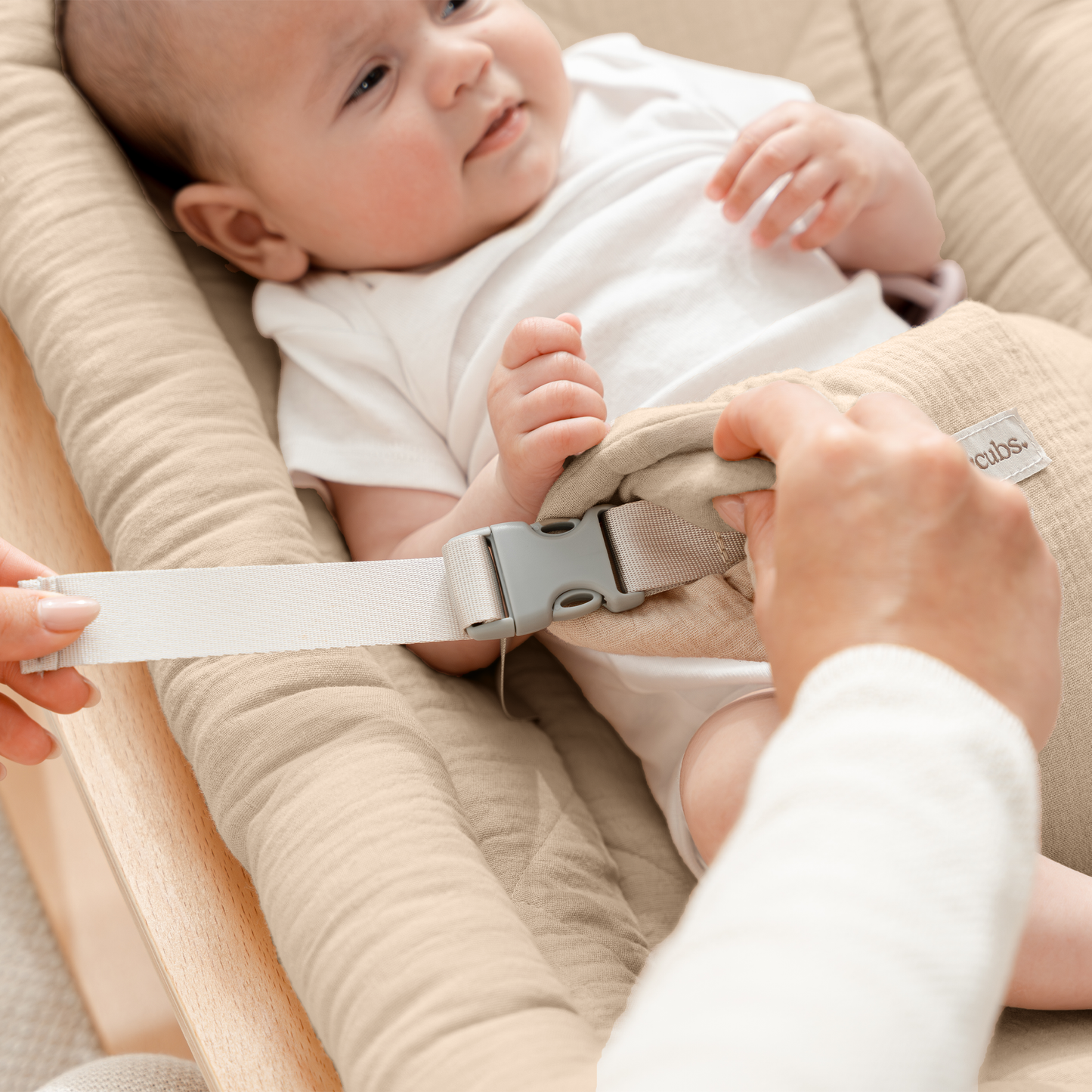 Baby Rocker for Ages 0-24 Months in Sand