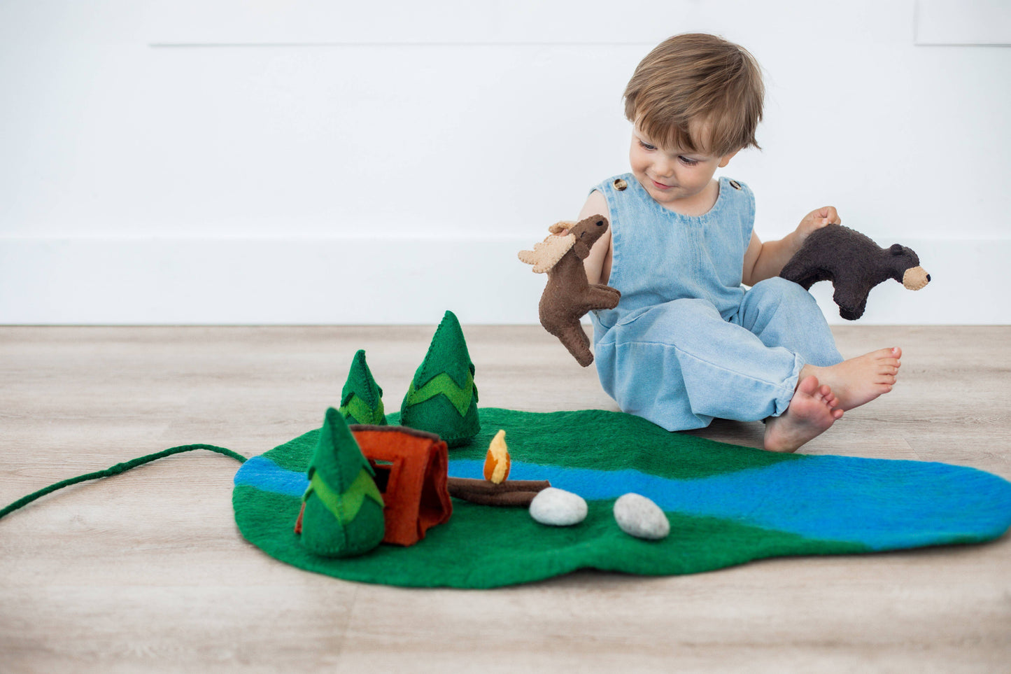 Woodland Camping Play Mat + Toys