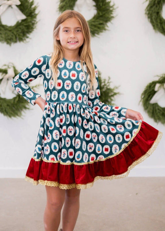 Holiday Velvet Dress Set (*Size up*)