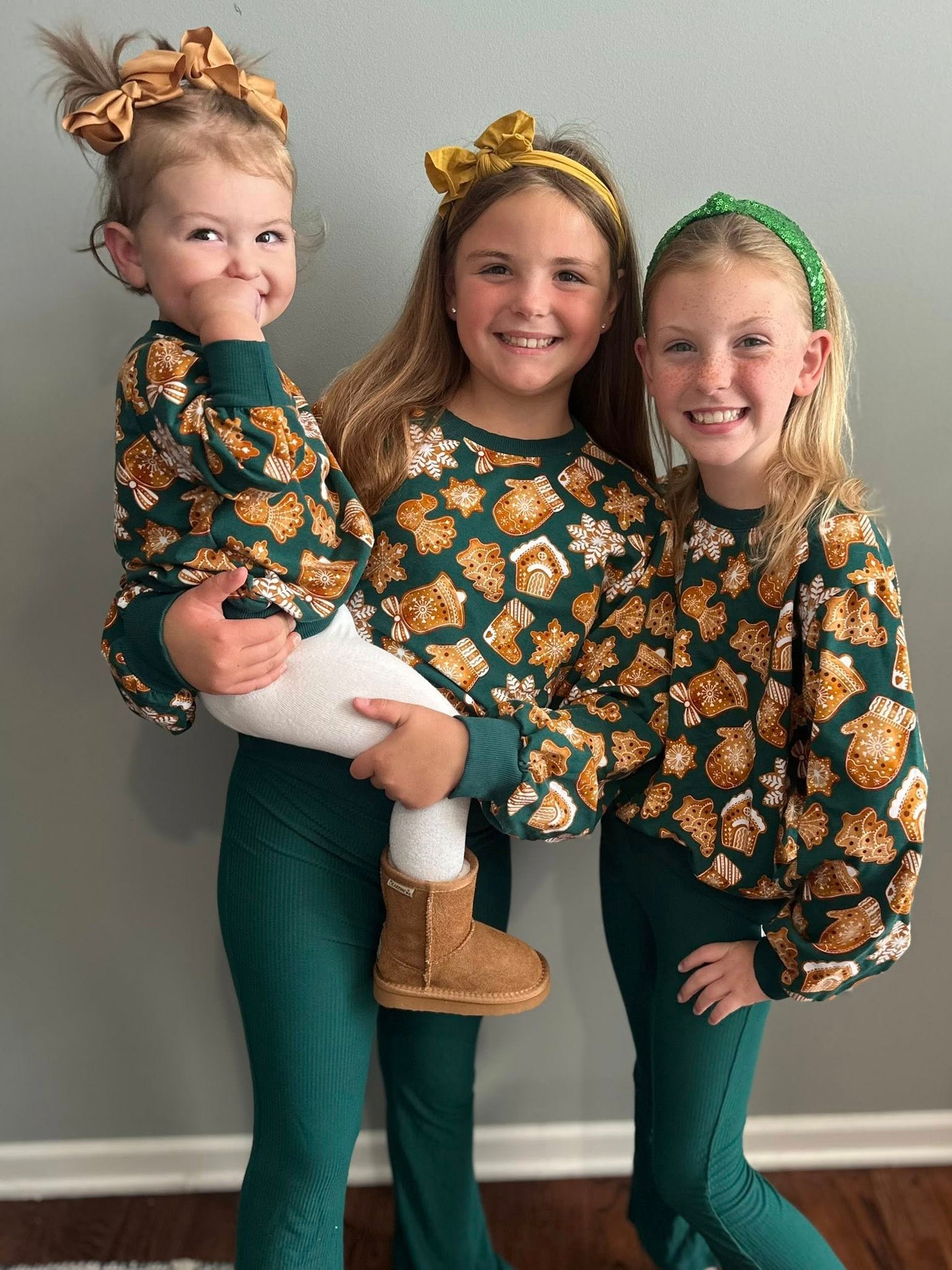 Solid Wintergreen Ribbed Flare Leggings