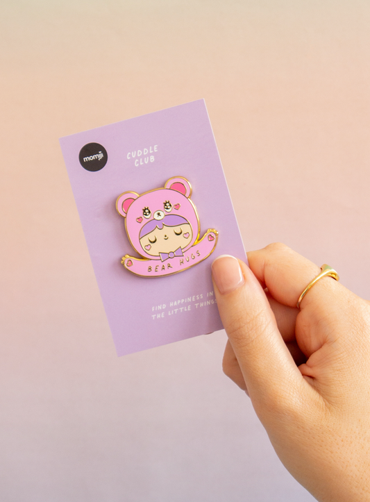 Bear Hugs Pin