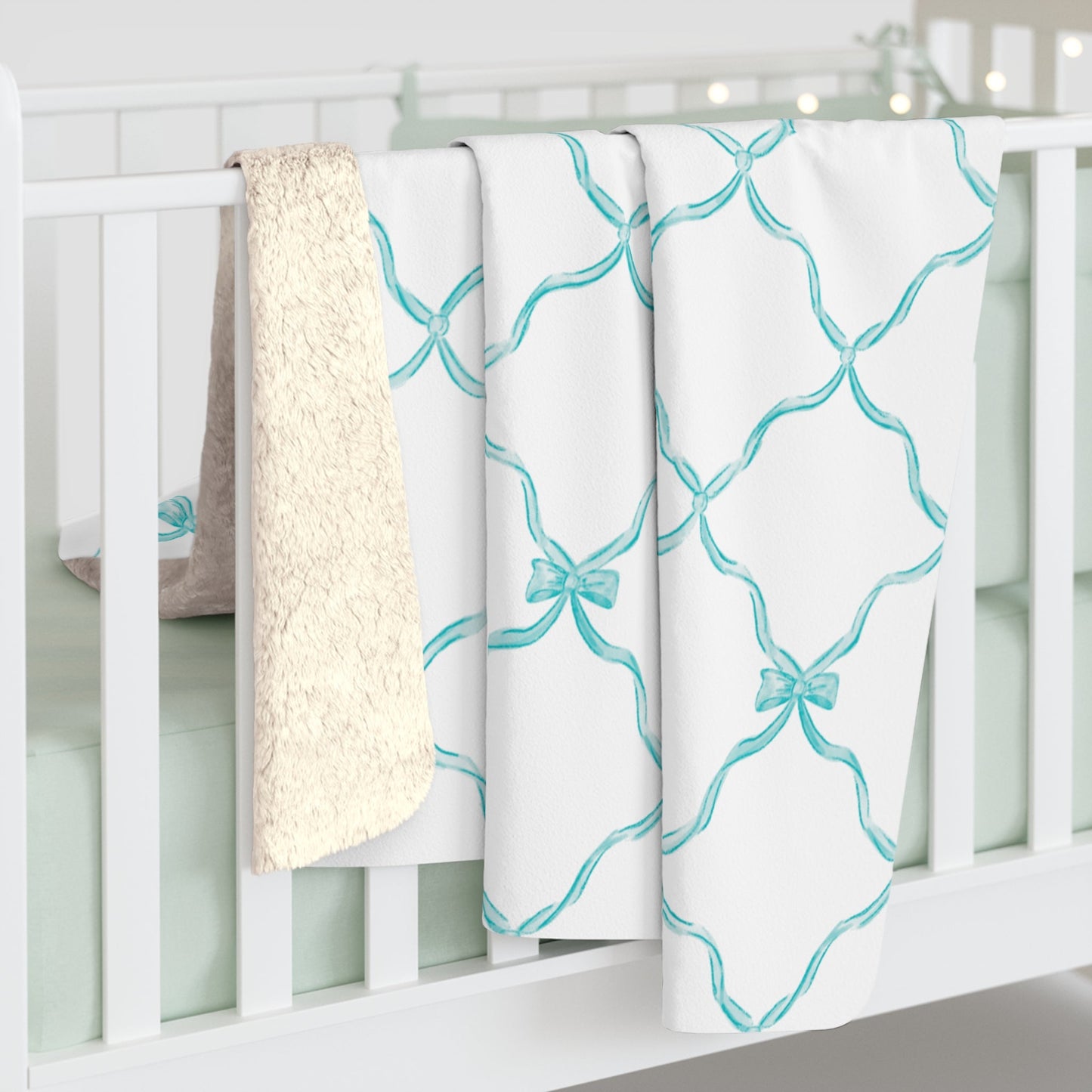 Three Bees Trellis Bow Cozy Sherpa Fleece Blanket - Aqua