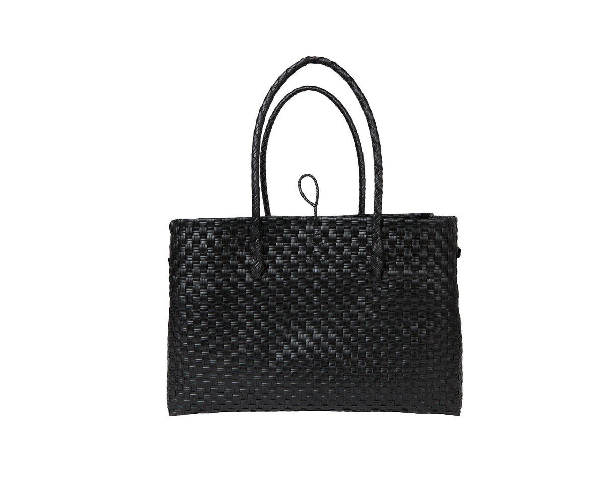 The Midi Piper Handwoven Tote · Recycled Plastic