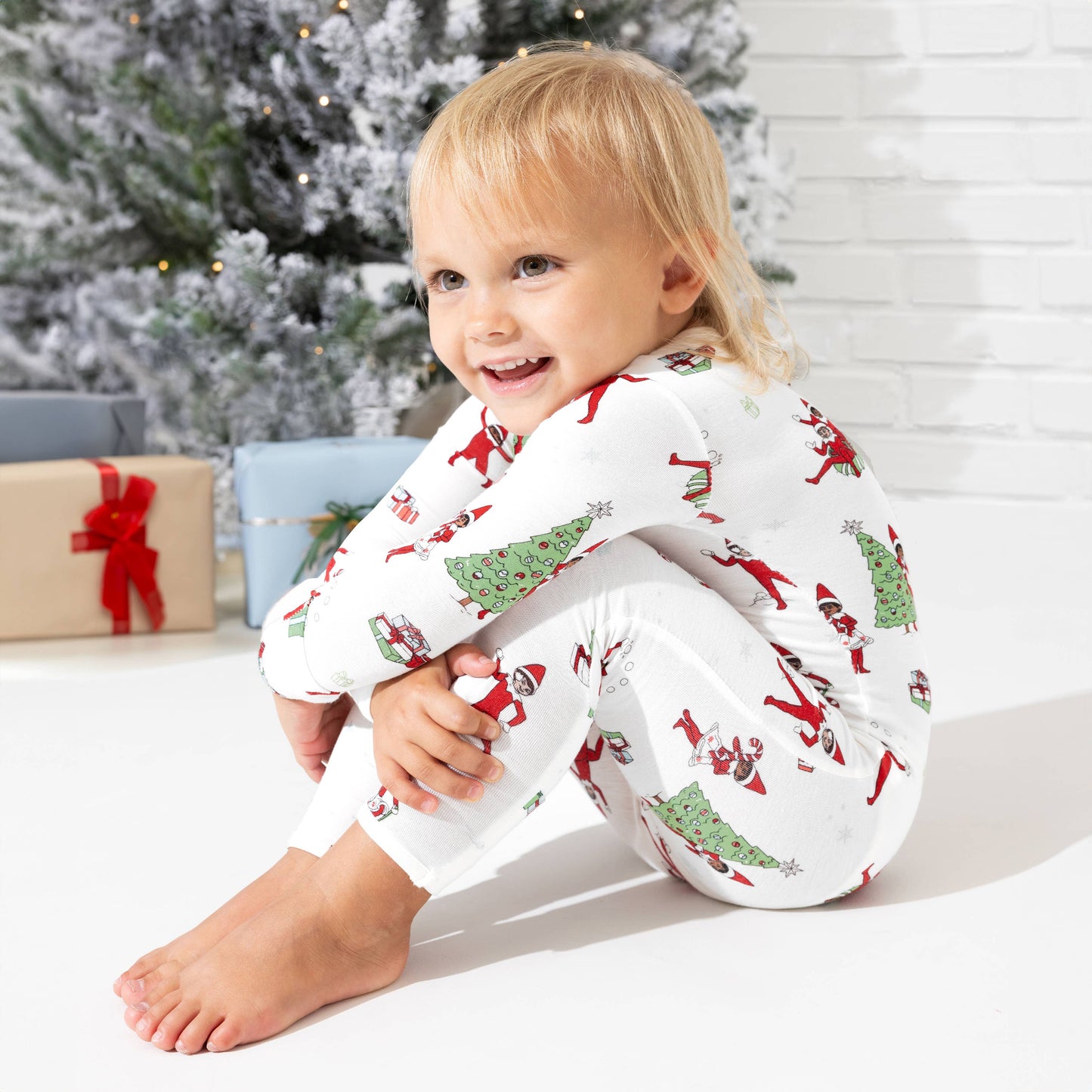Christmas Pajamas: The Elf on the Shelf Bamboo Sleepwear