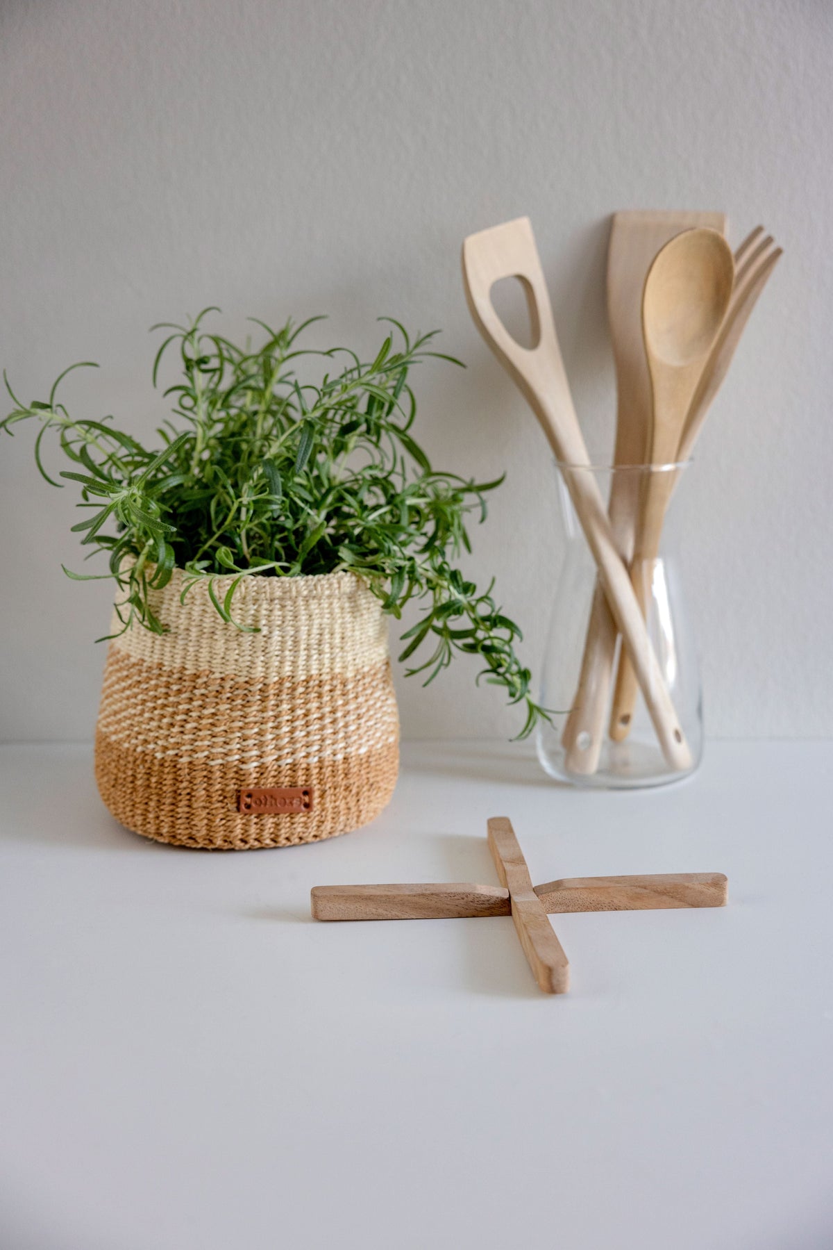 Others New Wooden Trivet