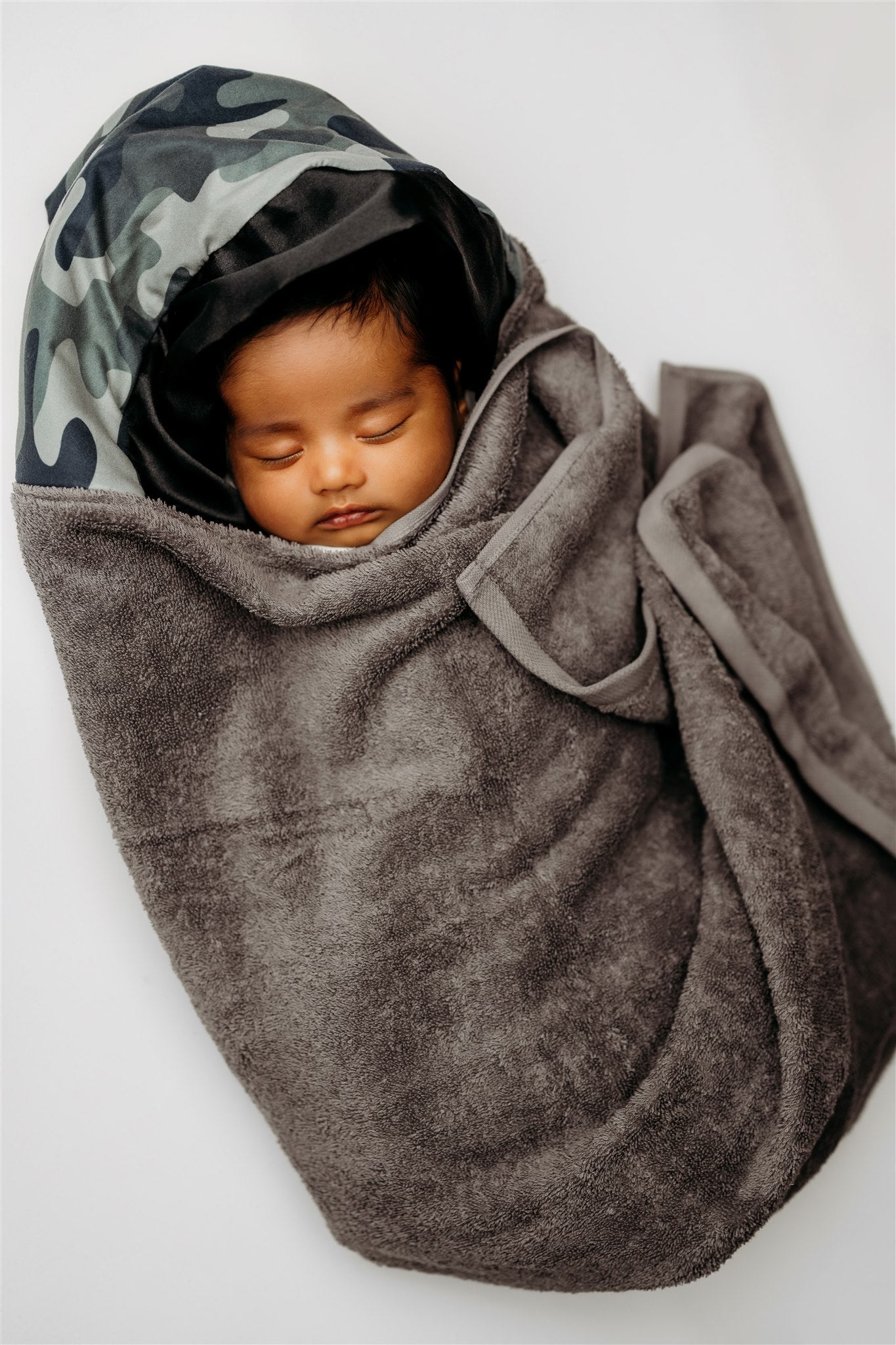 Plush Hooded Bath Towel- Camo