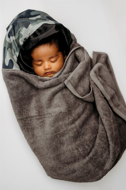 Plush Hooded Bath Towel- Camo