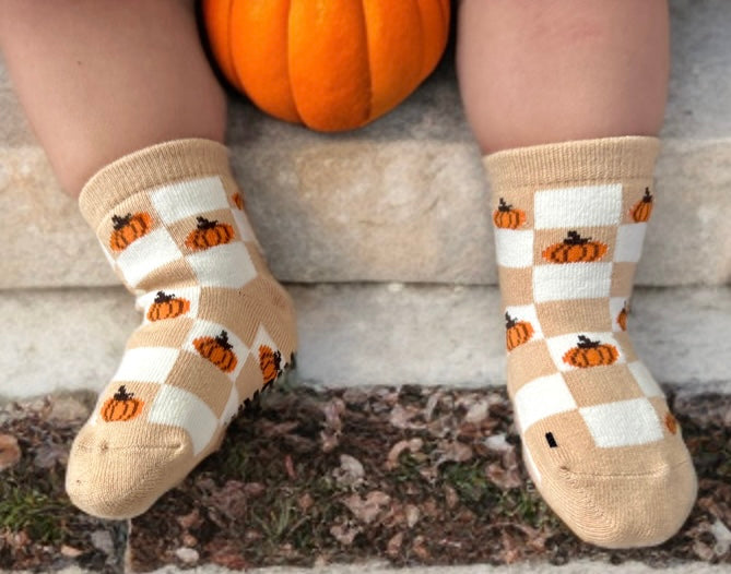Checkin' Out Fall
