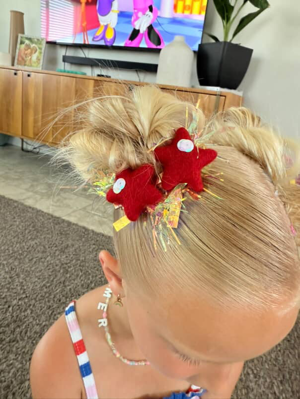 Red Star Sequin Tinsel Pigtail Clip Set