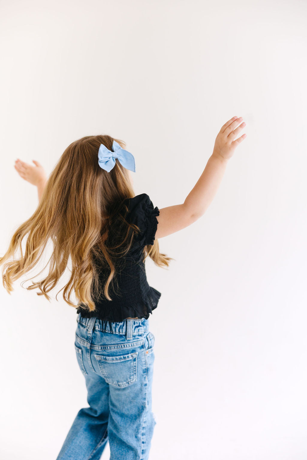 White Solid Small Bow