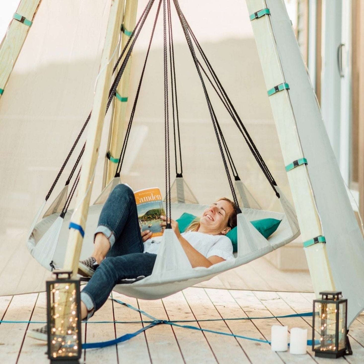 Hover Swing