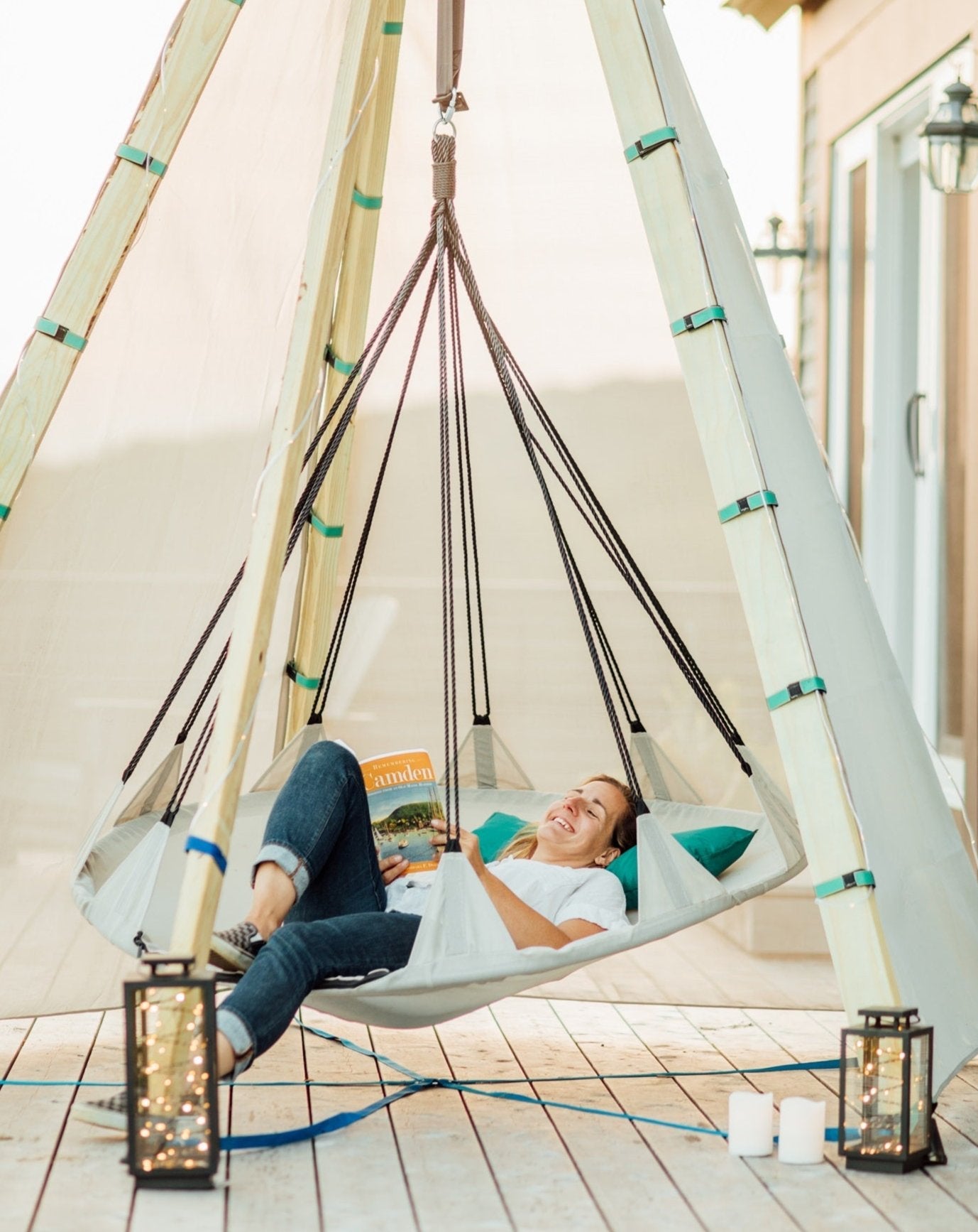 Hover Swing