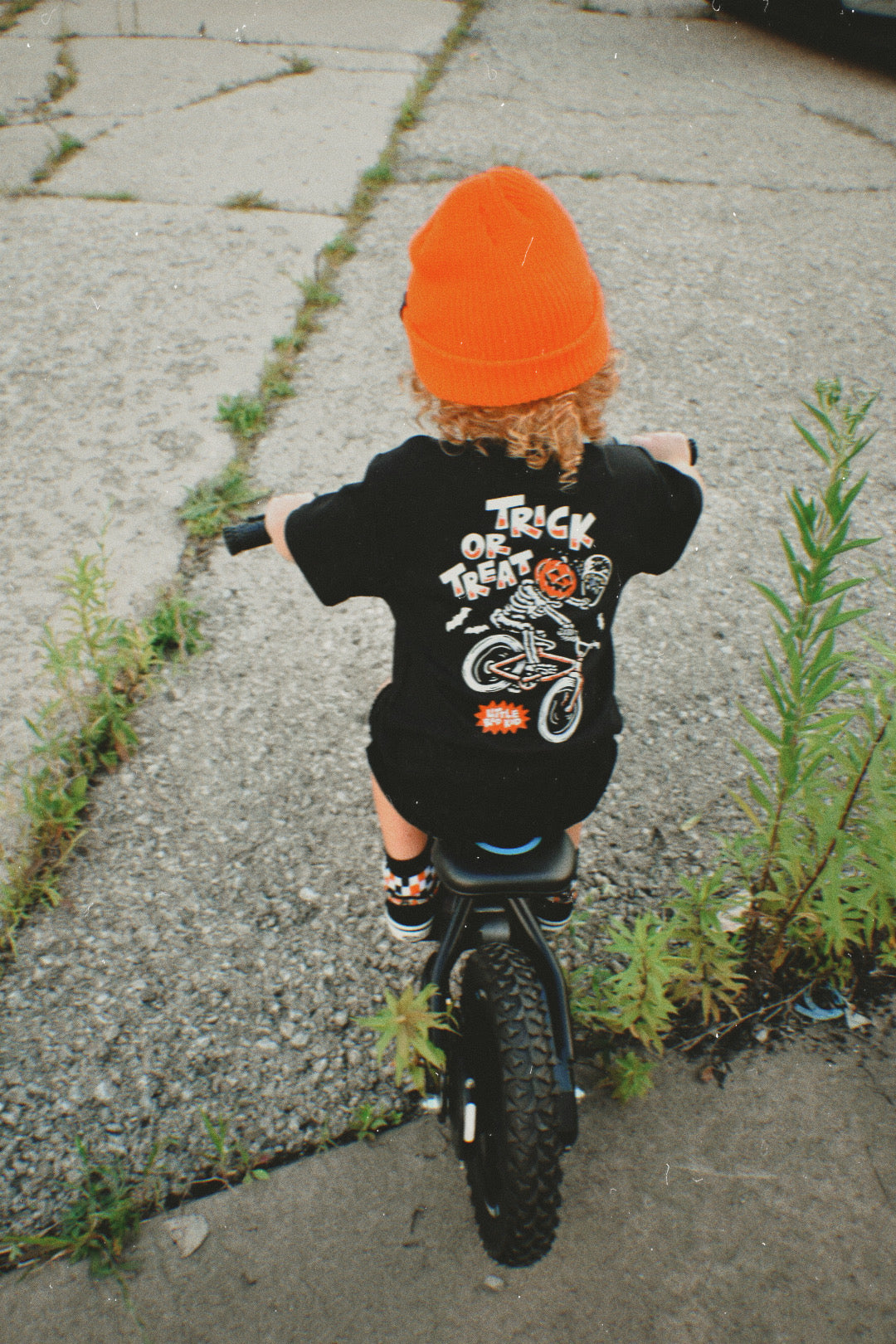 Trick or treat | tee