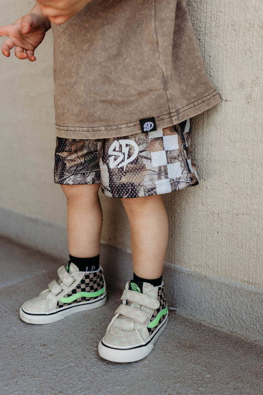CAMO  •  MESH SHORTS