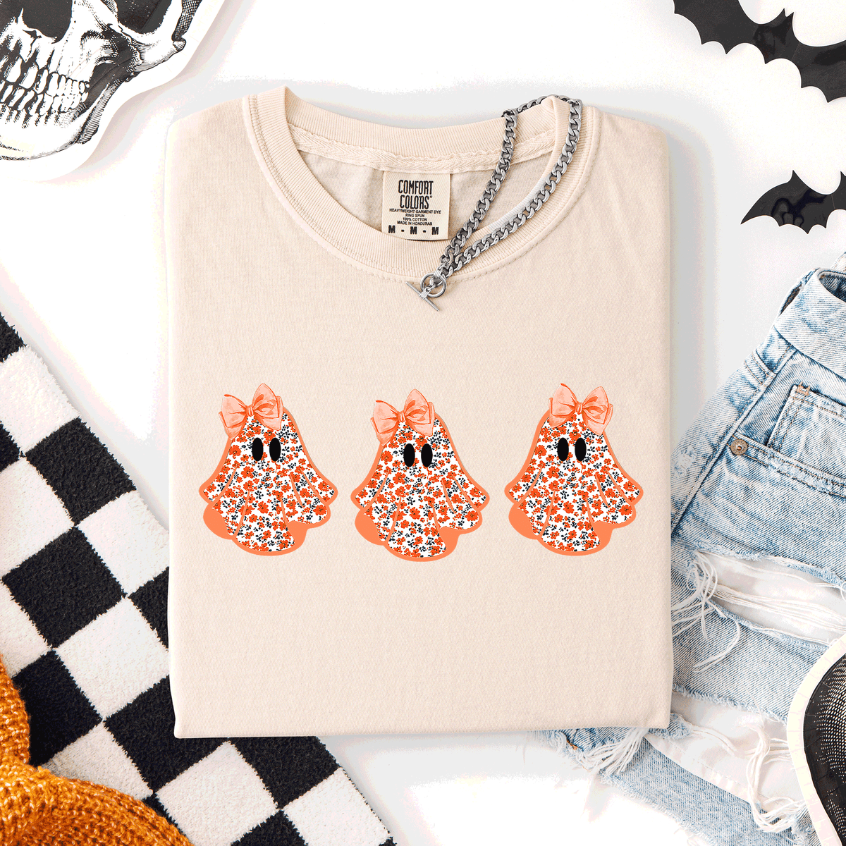 Cute Halloween Ghosts, Pattern, Coquette, Comfort Colors T-Shirt