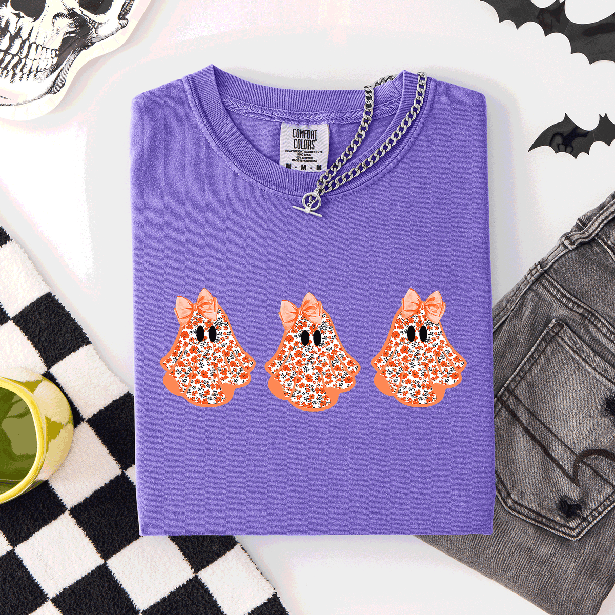 Cute Halloween Ghosts, Pattern, Coquette, Comfort Colors T-Shirt
