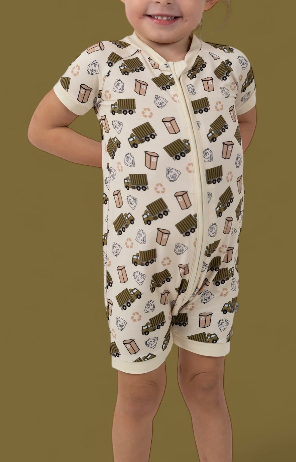 GOOD OL' GARBAGE DREAM SHORTIE