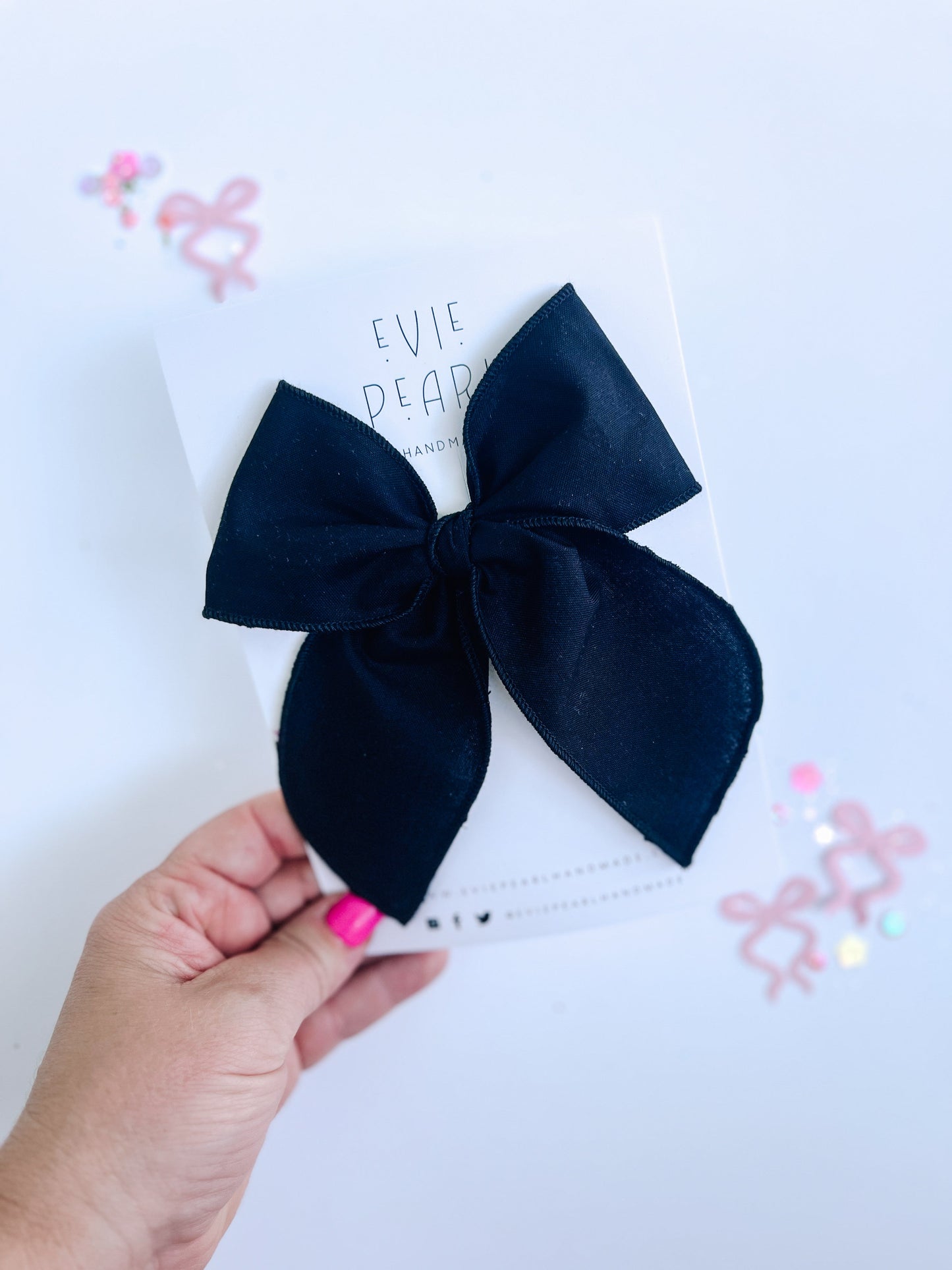Black Solid Oversized Bow