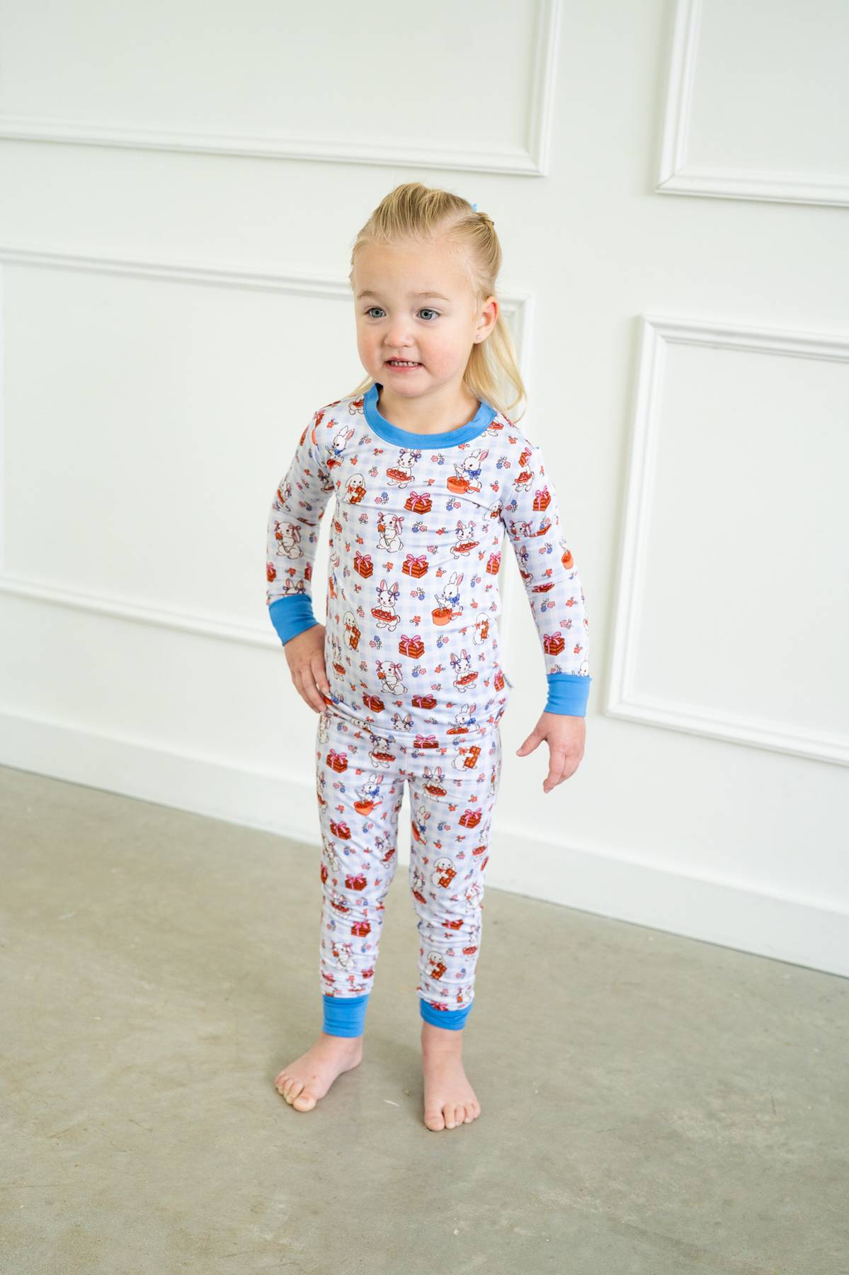 Chocolate Easter Bunnies | Two Piece Set