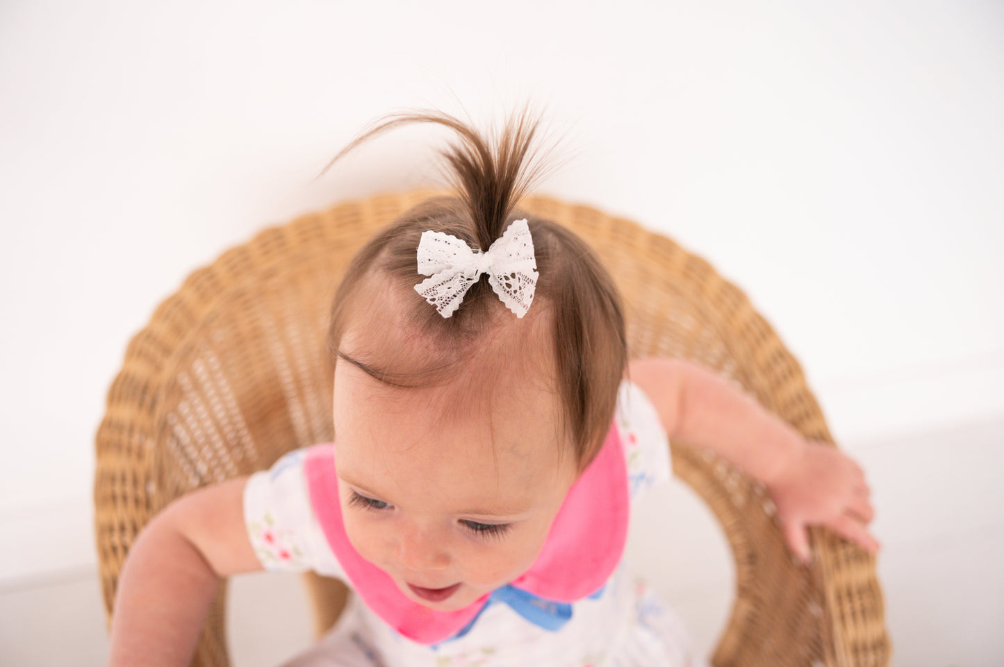 White Lace | Ribbon Bow