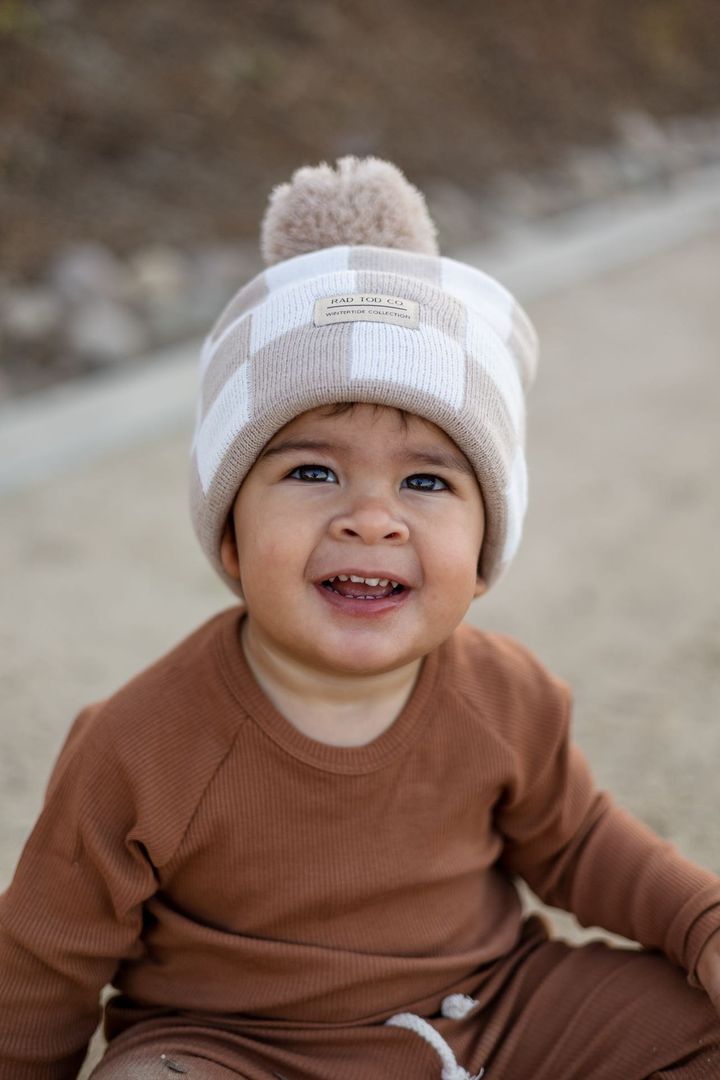 TAN CHECKERED BEANIE