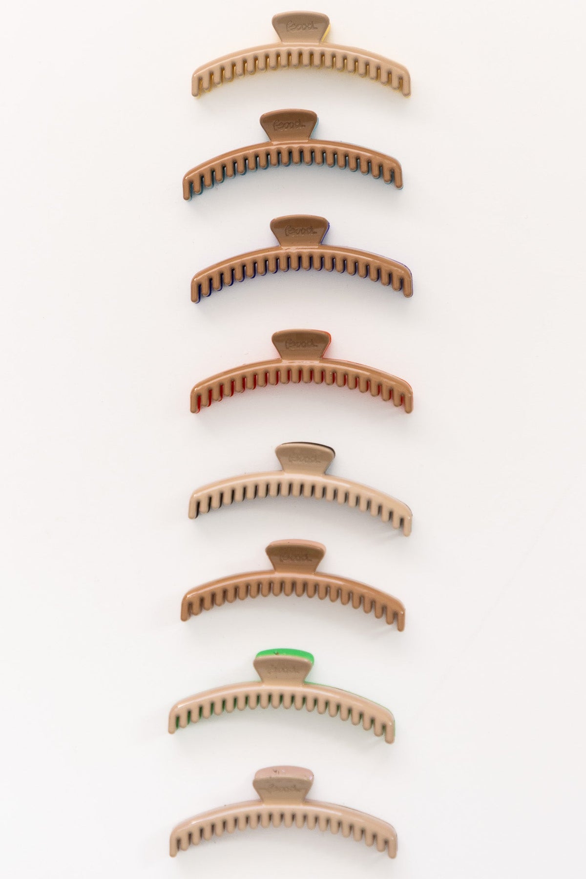 TWO-TONED SHINY MIDI HOLD EVERYTHING CLAW