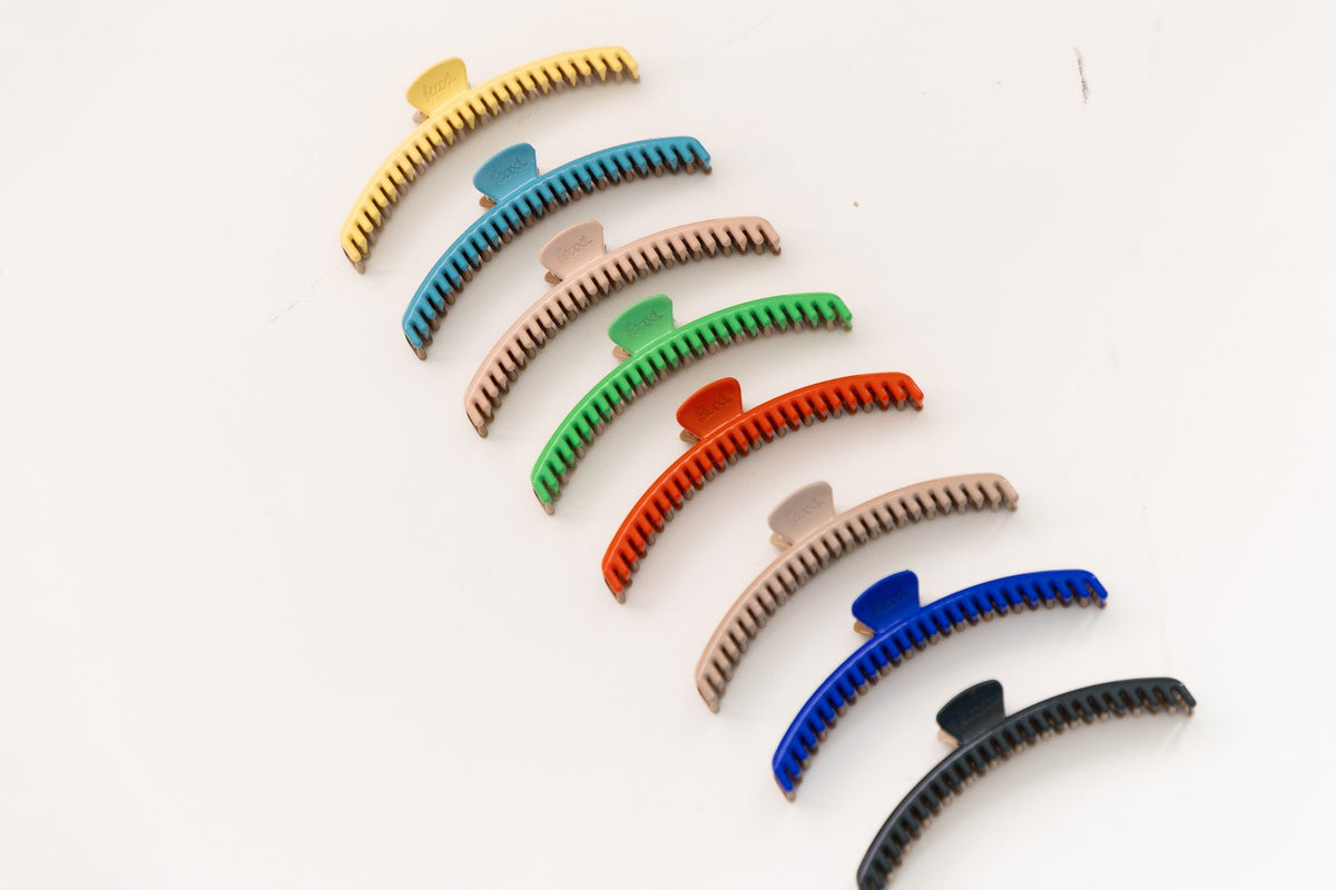 TWO-TONED SHINY ORIGINAL HOLD EVERYTHING CLAW