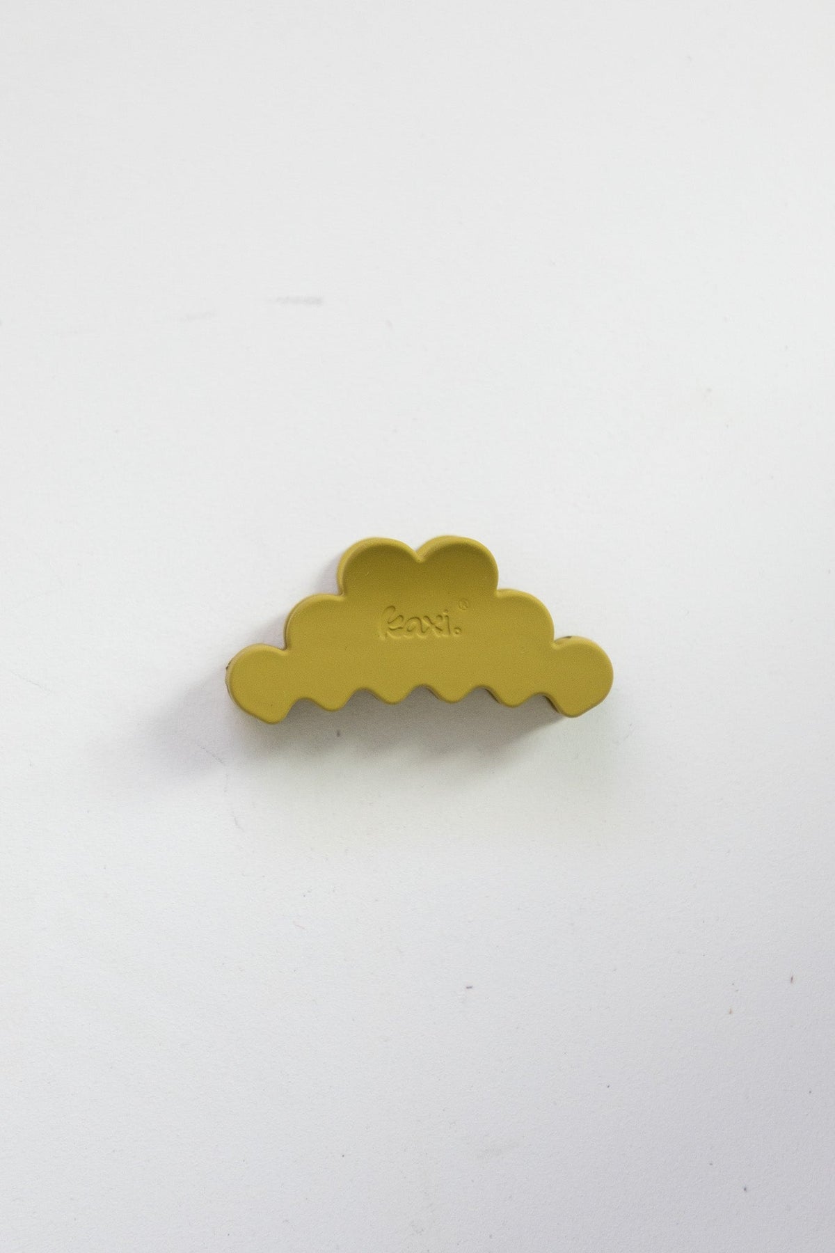 KAXI SCALLOPED MINI HOLD EVERYTHING CLAW