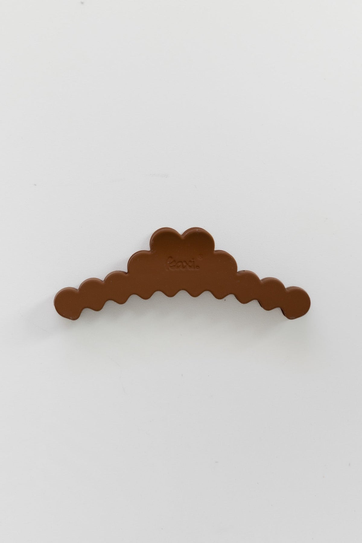 KAXI SCALLOPED MIDI HOLD EVERYTHING CLAW