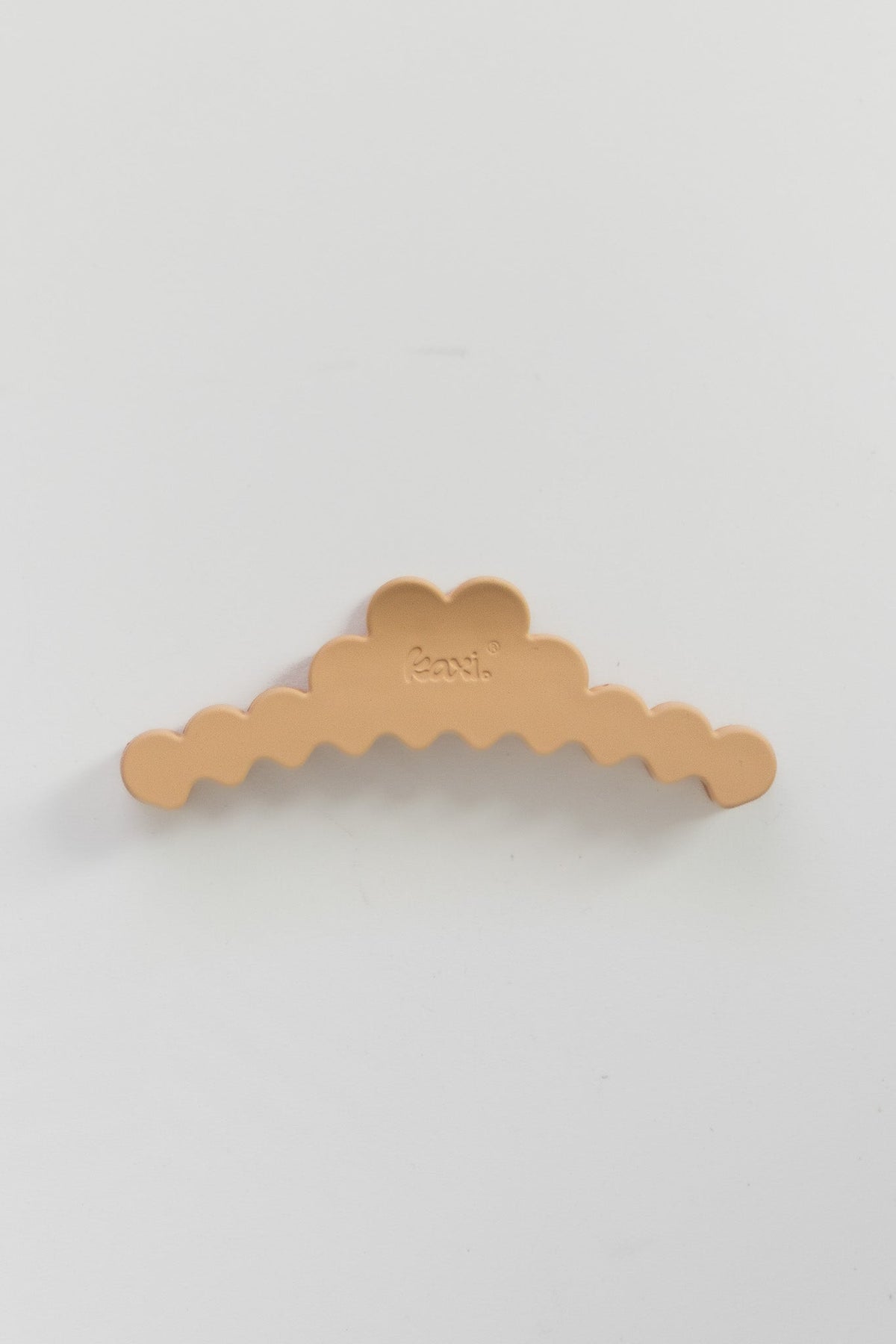 KAXI SCALLOPED MIDI HOLD EVERYTHING CLAW