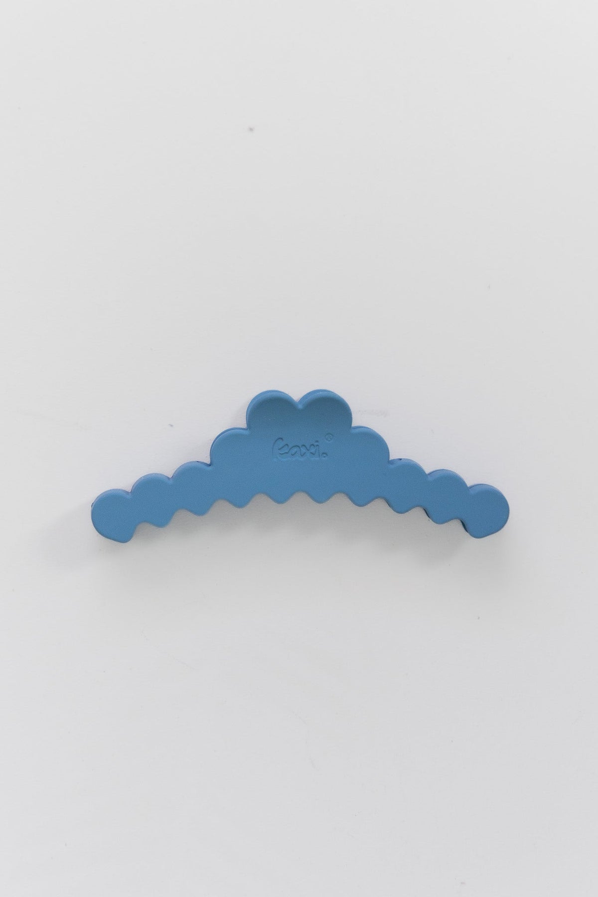 KAXI SCALLOPED MIDI HOLD EVERYTHING CLAW