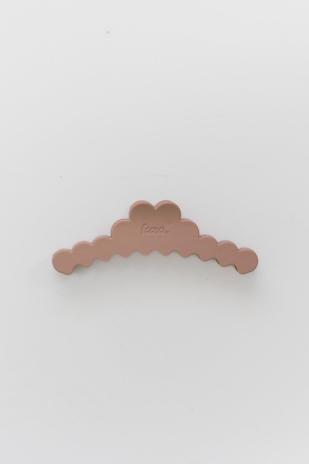 KAXI SCALLOPED MIDI HOLD EVERYTHING CLAW