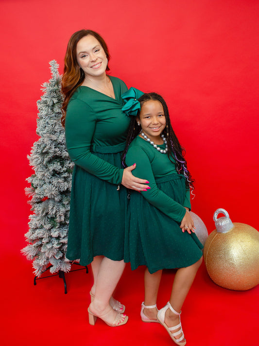 Mommy & Me Green Long Sleeve Tied Swiss Dot Dress