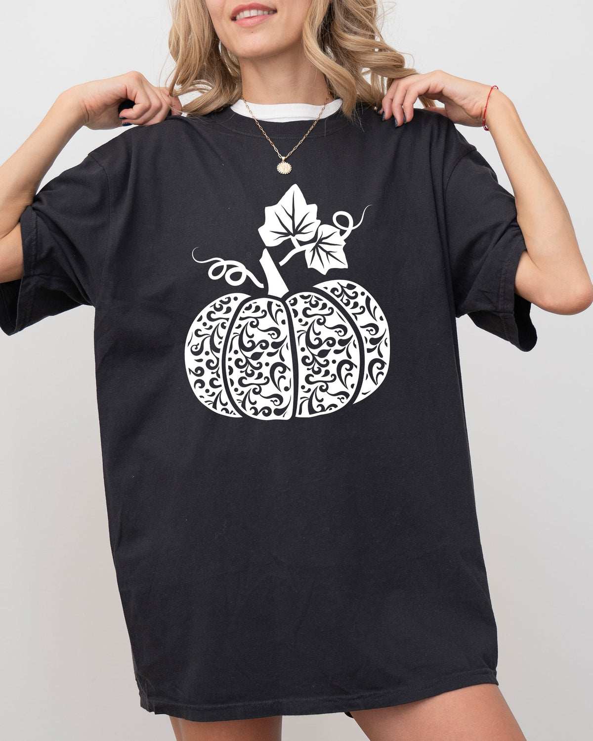 Folk Art Pumpkin, Fall, Autumn, Thanksgiving, Halloween Shirt Comfort Colors T-Shirt